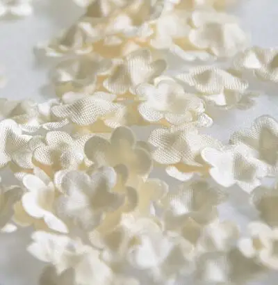 Light Champagne 100 шт 23 цвета розовый DIY ручной работы 3D цветок свадебное платье ингредиенты пирографический Eugen пряжа головные уборы материалы RS338 - Цвет: Light Champagne