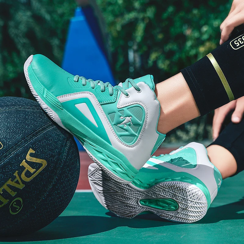 Баскетбольная обувь Streetball мужские кроссовки на шнуровке уличная спортивная