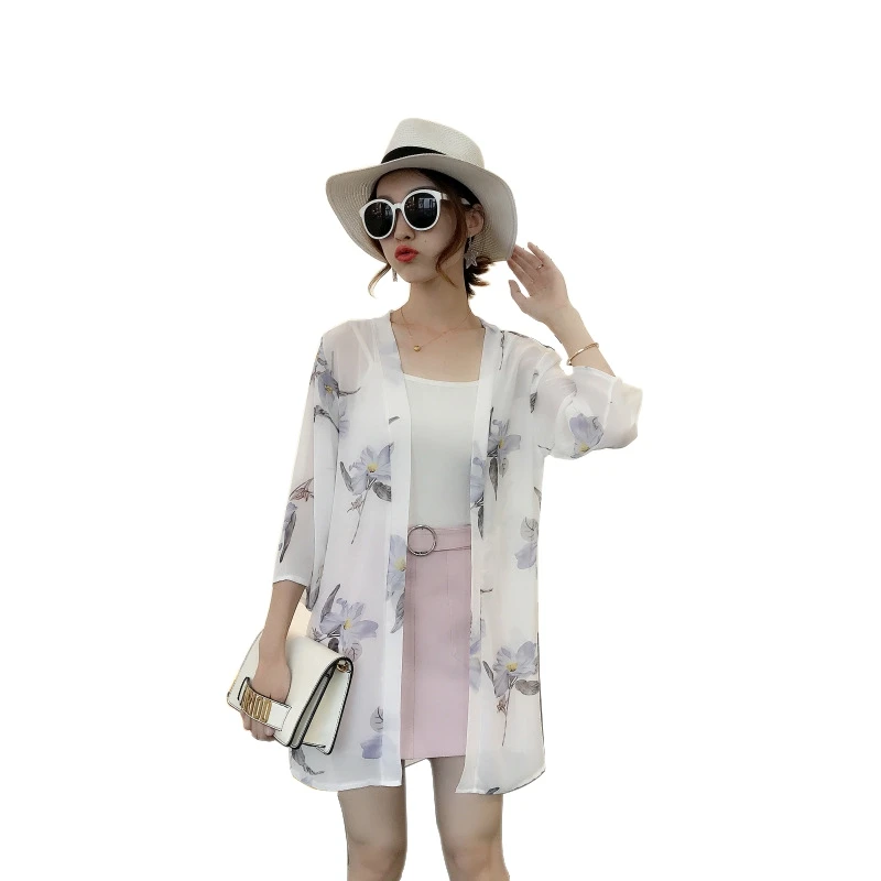 

Hot Sale New Women Blouses Printed Cardigan Female V neck Three Quarter Loose Chiffon Blouse Kimono Cardigan Plus SizeNew