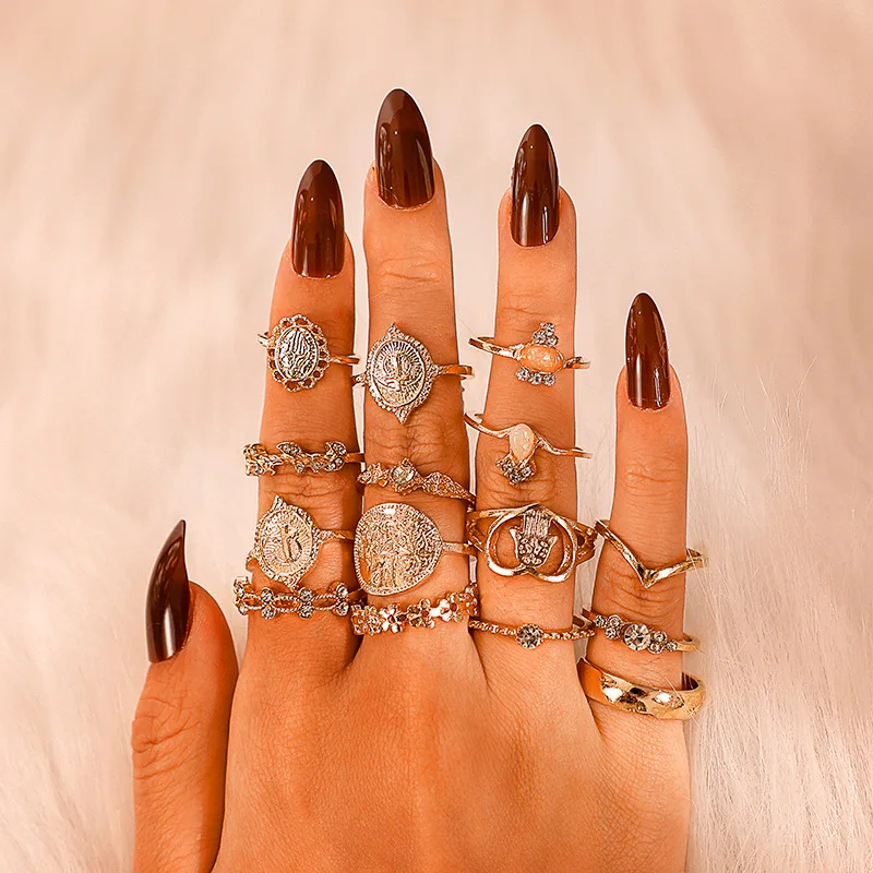 

WANGAIYAO new fashion all-match temperament retro portrait gold coin cross pattern diamond love joint ring 15-piece ring female