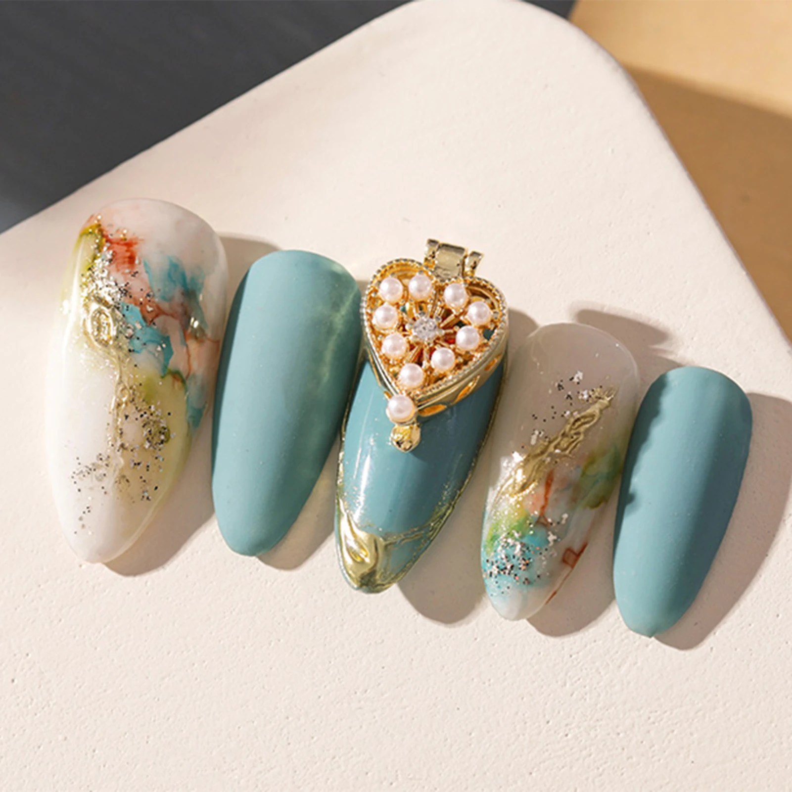 Fashion Heart Shape Pandora Box Design Nail Art Sequins Decal Manicure Decor | Красота и здоровье