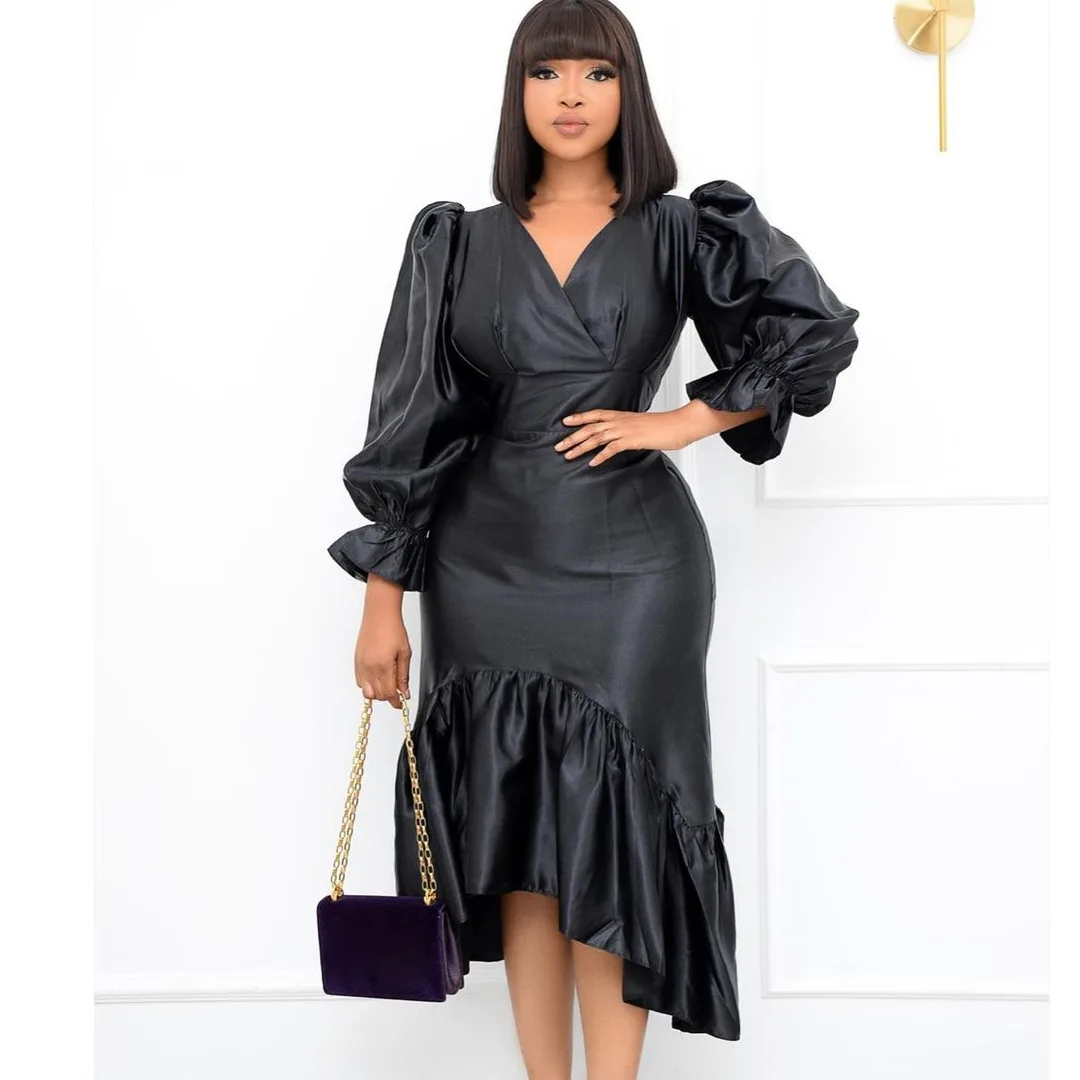 

Платье женское асимметричное средней длины с длинным рукавом и V-образным вырезом