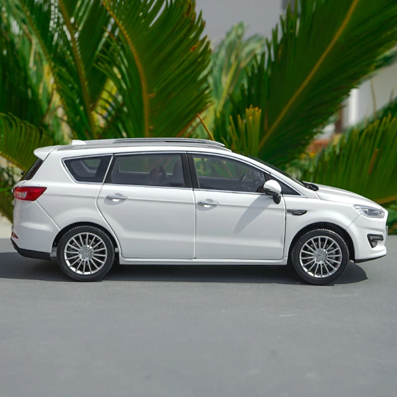 Оригинальная 1:18 литая Миниатюрная модель Lifan MPV в масштабе с небольшим подарком