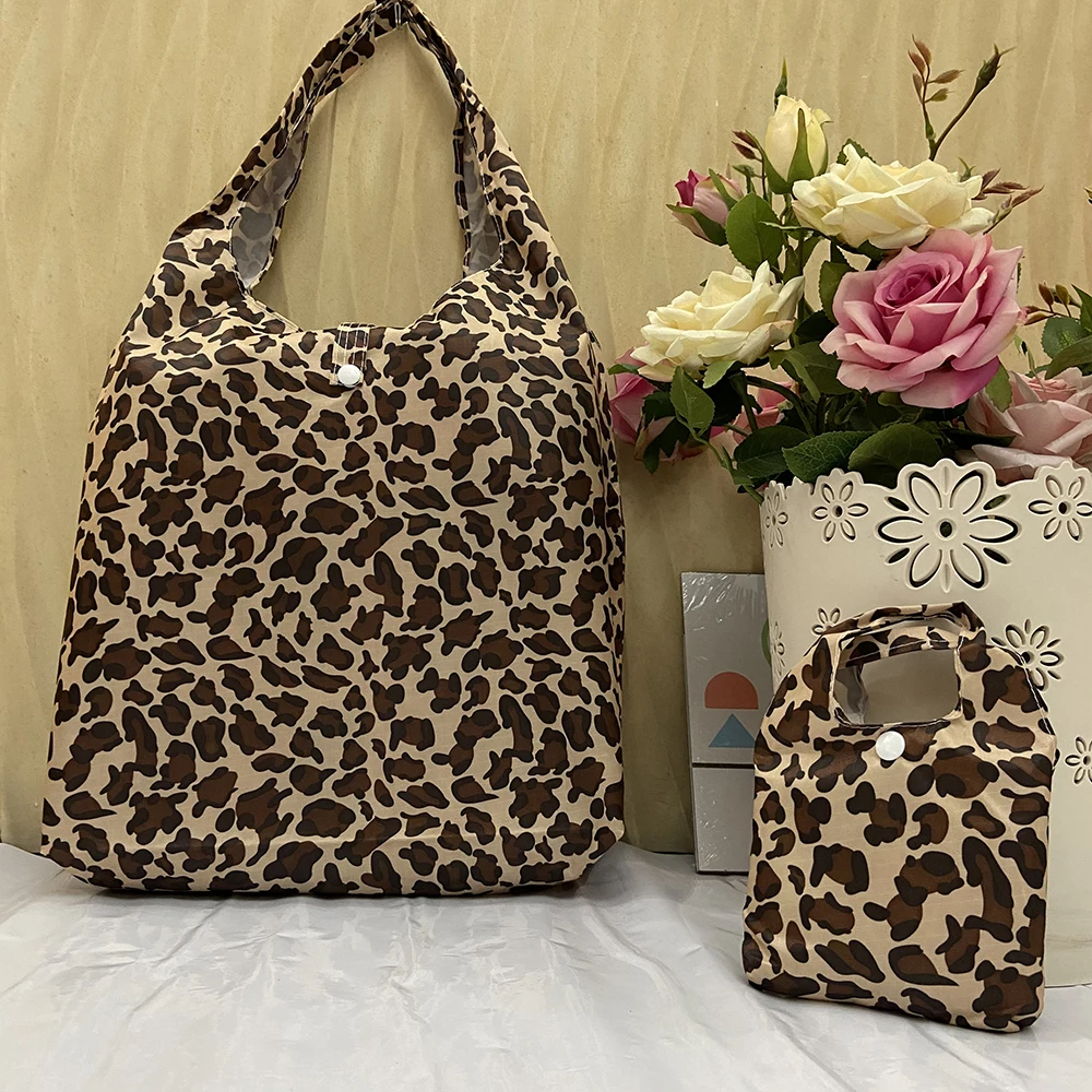 

Small Reusable Women's Handbag Waterproof Foldable Shopping Bag Fashion Pocket Grocery Bag Student Tote Bag Thickened Nylon