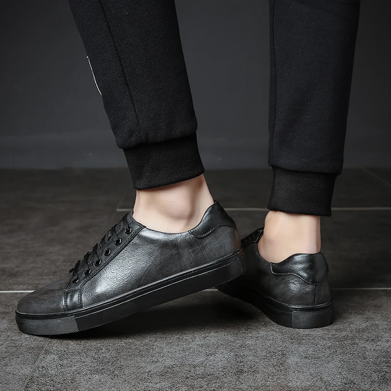 Мужские кожаные кроссовки дышащие на шнуровке Повседневная модная Уличная обувь