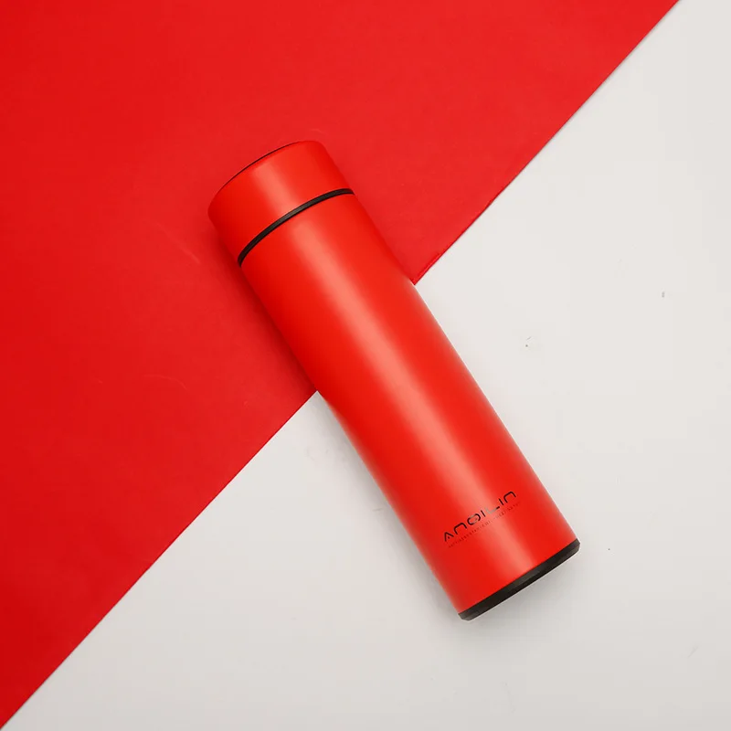 red Soffe Vacuum Thermos Bottle With Intelligent Temperature Display 500ML Food Grade Stainless Steel Vacuum Flasks Bottles - Цвет: red