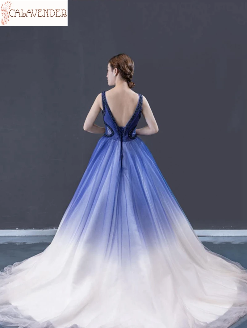 V-Neck Ball Gown Prom Dresses Contrast Color Beaded Evening Dresses Sleeveless Ruffle Tulle Robe De Soiree