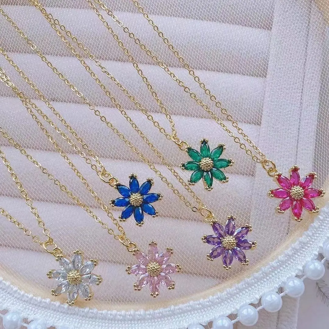 

5PCS, New Korean Flower Daisy Clavicle Necklaces for Women Girls Bohemia Wedding Party Jewelry Flower Accessory