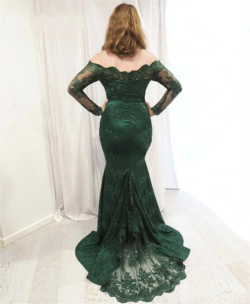 

Hunter Green Mermaid Mother of The Bride Dresses Off Shoulder Long Sleeve Sweep Train Lace Mother Wedding Guest Gowns