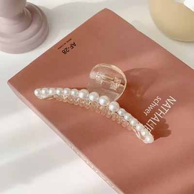 

AOMU 2020 New Hyperbole Big Pearls Acrylic Hair Claw Clips Big Size Makeup Hair Styling Barrettes for Women Hair Accessories