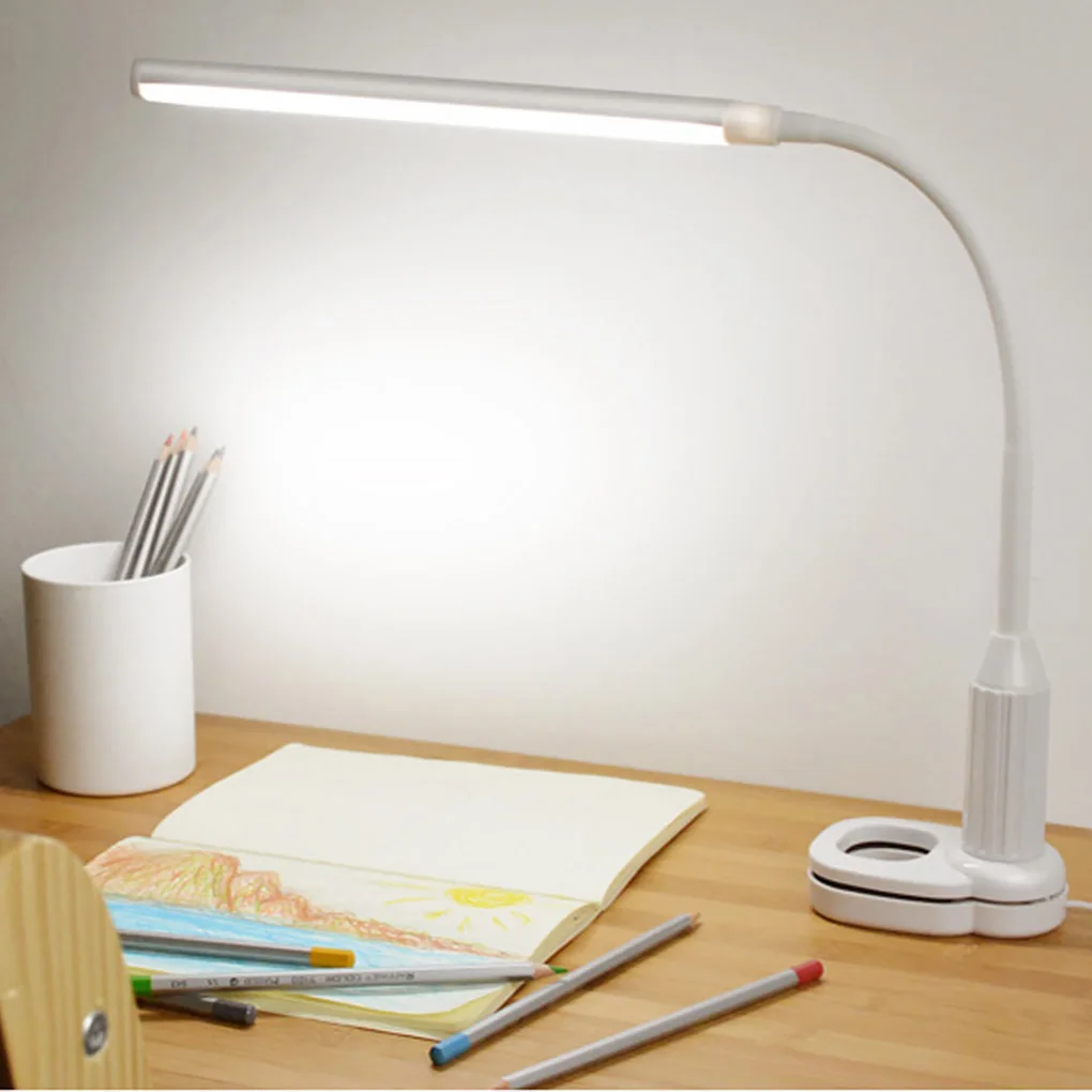 Светодиодная настольная лампа с зажимом USB регулируемая для офиса спальни