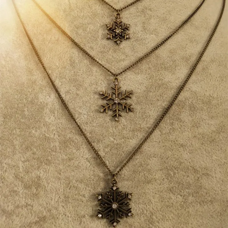 Подвеска в виде снежинки 1 шт. инкрустированная снежной цепочкой для свитера