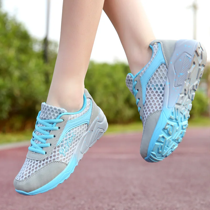 Женские теннисные туфли 2019 светильник мягкие спортивные для тренажерного зала