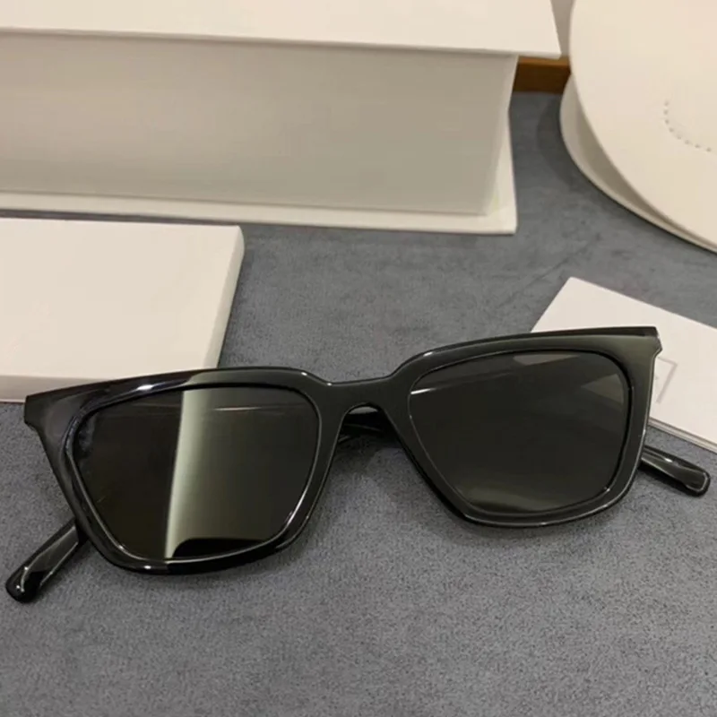 

Cat Eye Women Men Sunglasses Blue Gray Lens UV400 Eye Protection Girl Sexy Ladies Classic Fashion Outdoor Eyewear
