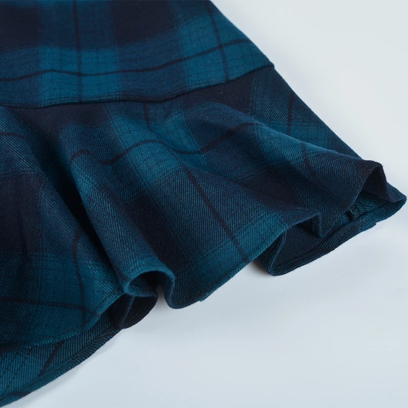 Асимметричное клетчатое платье без бретелек с высокой талией плотное осеннее