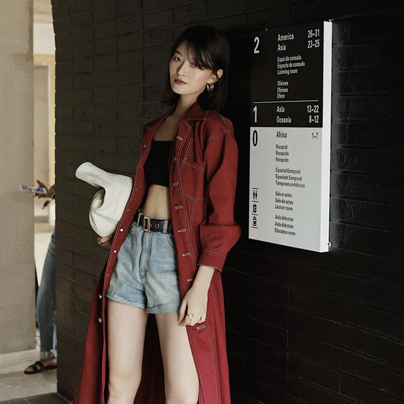 Женская джинсовая куртка LANMREM бордовая однобортная ветровка с длинными рукавами