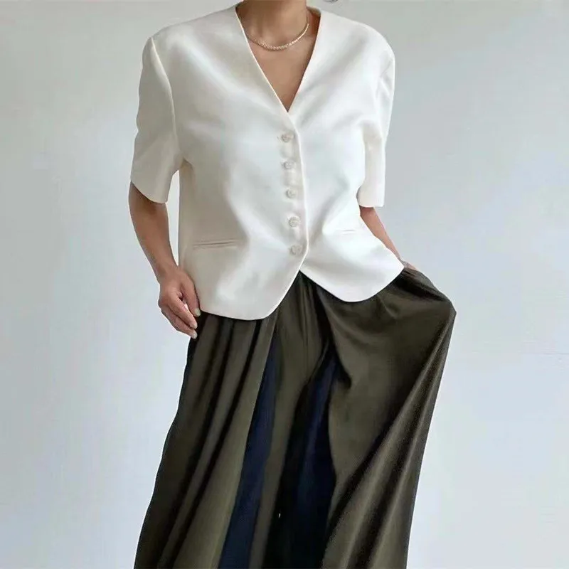 

Suits jacket 2021 Summer Women Sweet Blazers Coats Short Sleeve V-Neck Single Breasted Blazer Female Vacation Casual Black coat