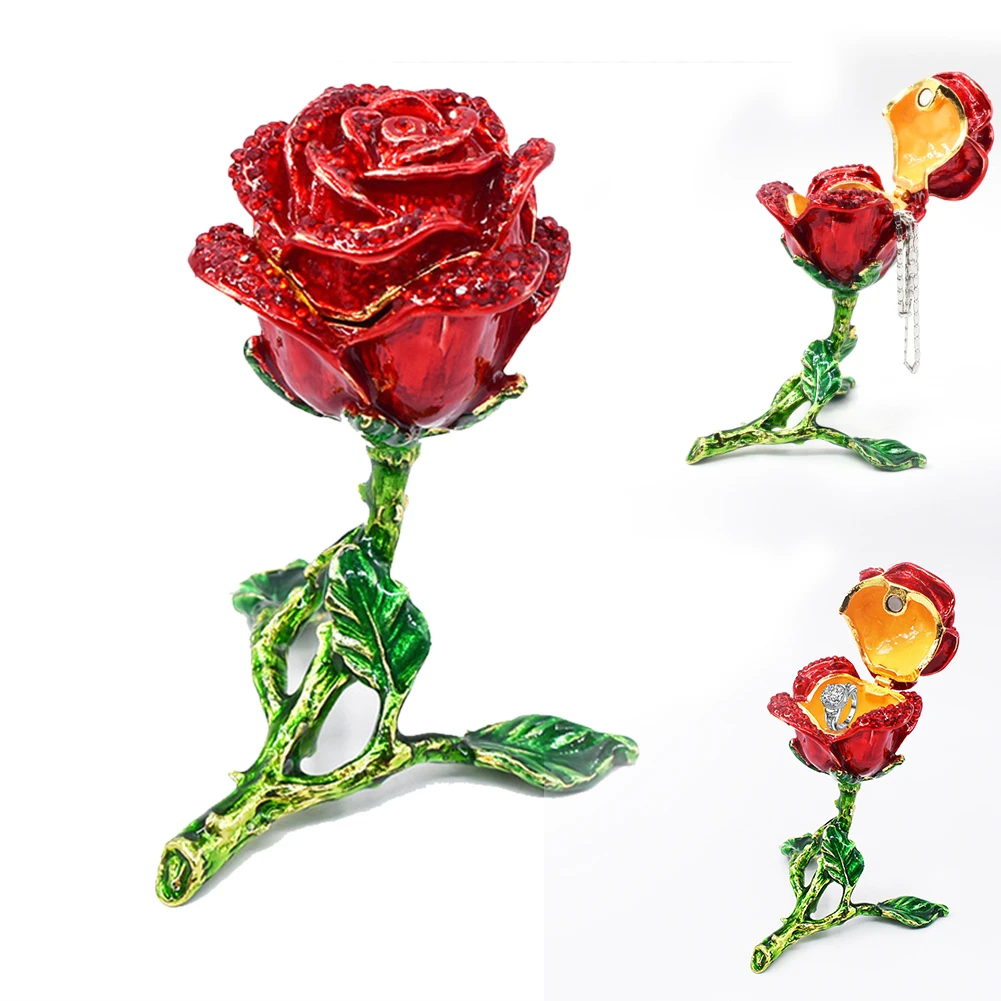 Подарочная коробка с розами для хранения украшений на петлях подарок день