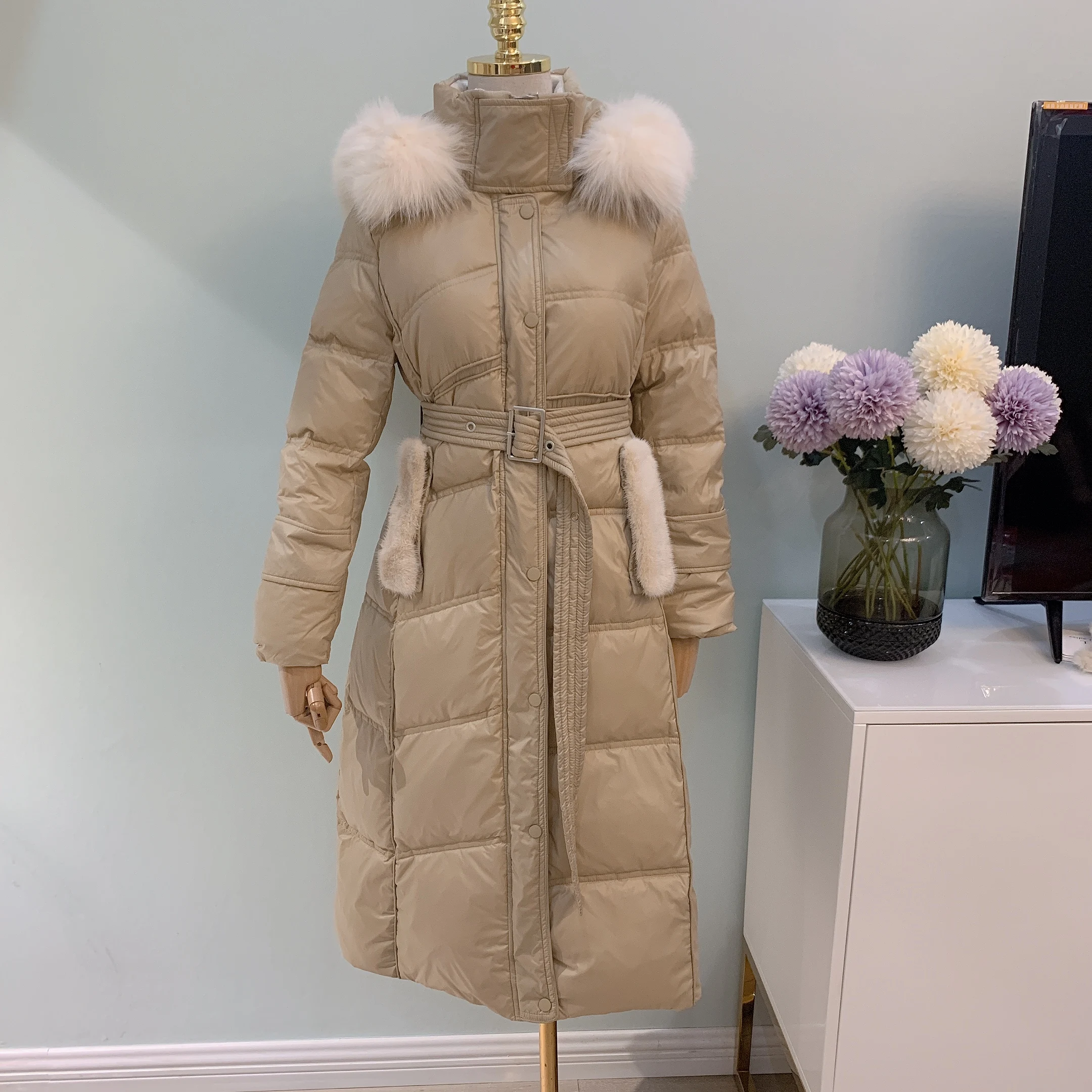 Женский пуховик с капюшоном Длинная ветровка цвета хаки и синего/черного из