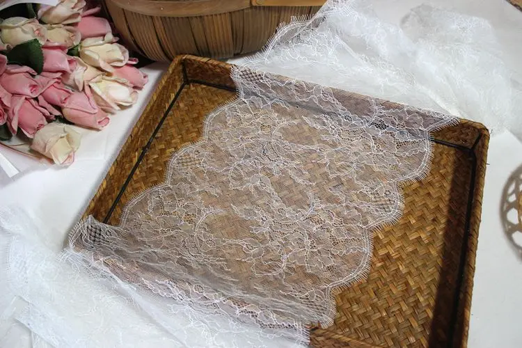 25 см шириной двухцветная контрастная модная кружевная ткань с ресницами для