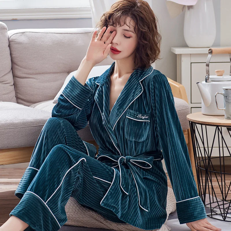 2020 Gold Velvet 3 Pieces Warm Winter Pajamas Set Women Sexy Robe Set Pajamas Sleepwear Night Gown Sling Long pants Nightwear