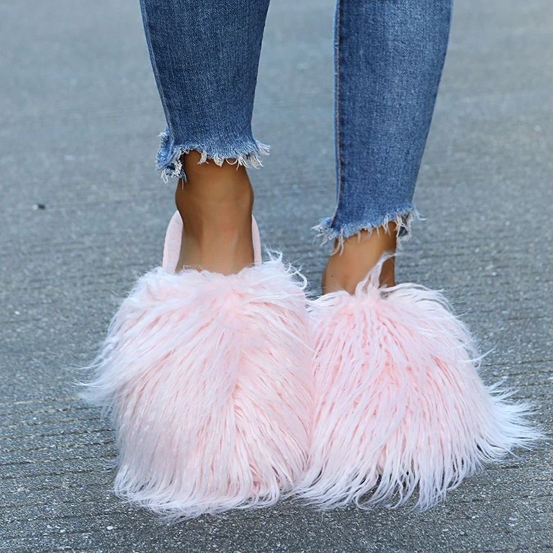 

Women's Fashion Home Plush Slippers Winter Warm and Comfortable Non-slip Female Shoes Outdoor Luxury Design Baotou Flat Shoes