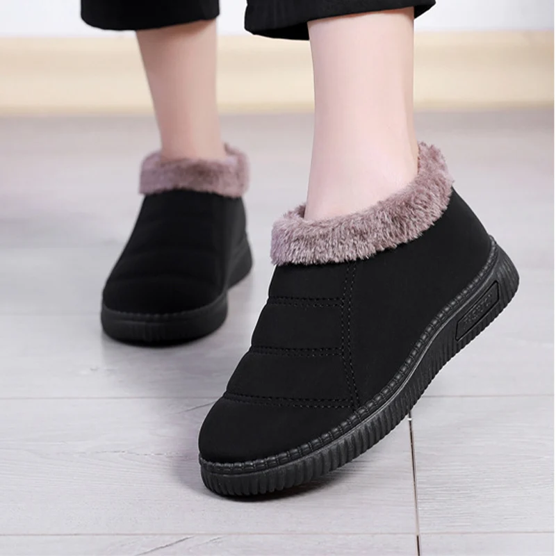 

MCCKLE Winter Women Snow Boots Slip On Warm Plush Comfortable Ladies Mother Shoes 2021 Light Soft Casual Flat Shoes For Woman