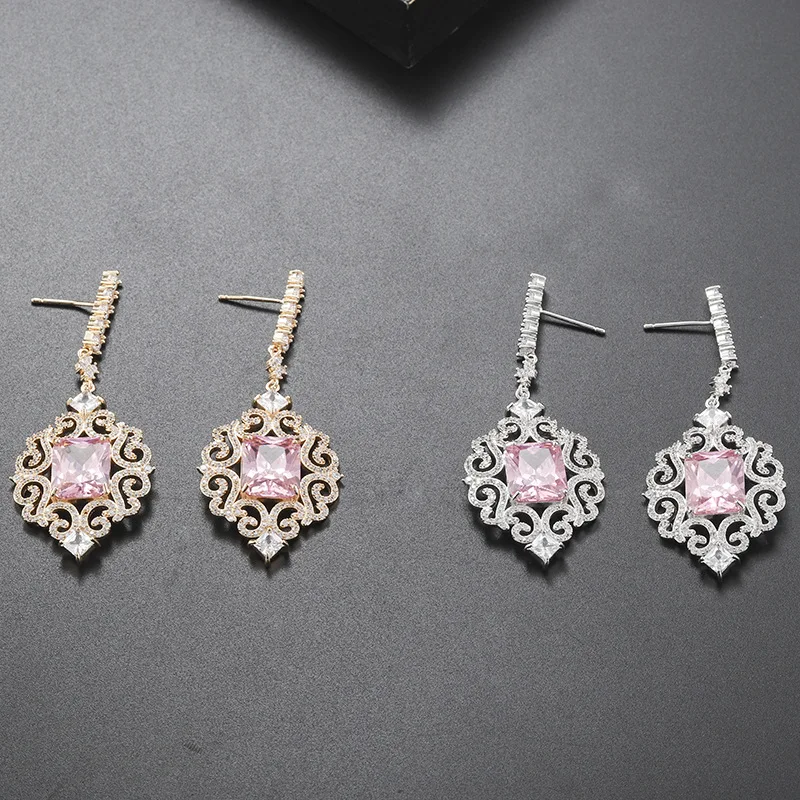 

Korean version of Korean jewelry personality wild temperament earrings female geometric love pink crystal exquisite Korean earri