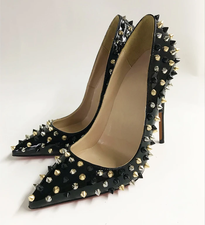 Женские туфли лодочки из лакированной кожи на высоком каблуке с заклепками