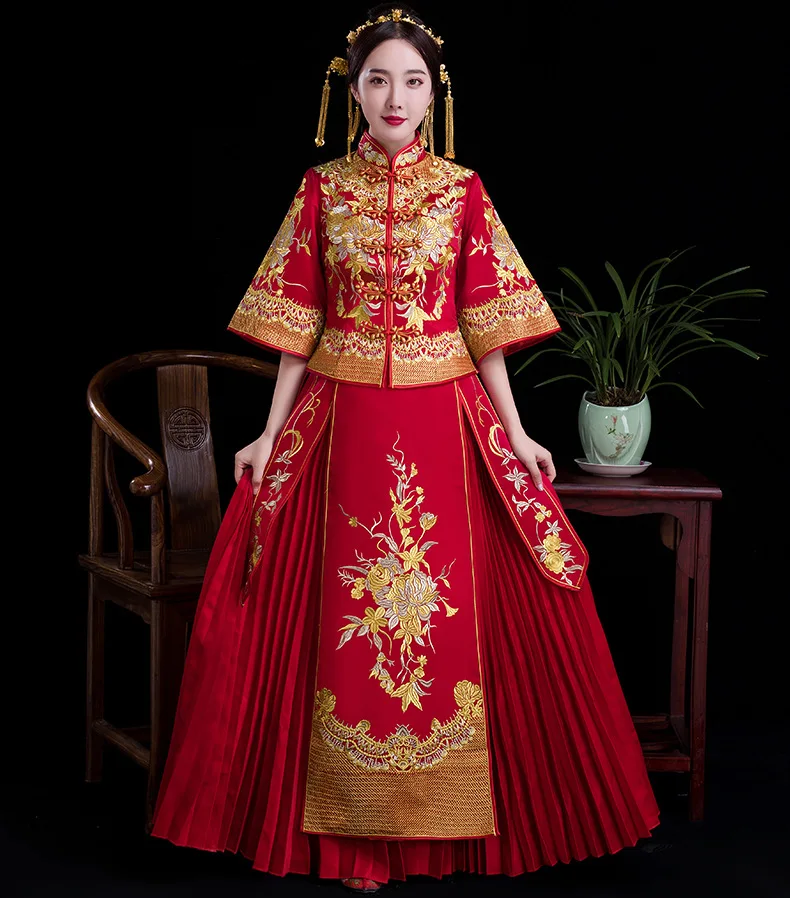

Classic Flower Embroidery Bride Cheongsam Marriage Suit Chinese Wedding Dress Traditional Qipao Vestidos
