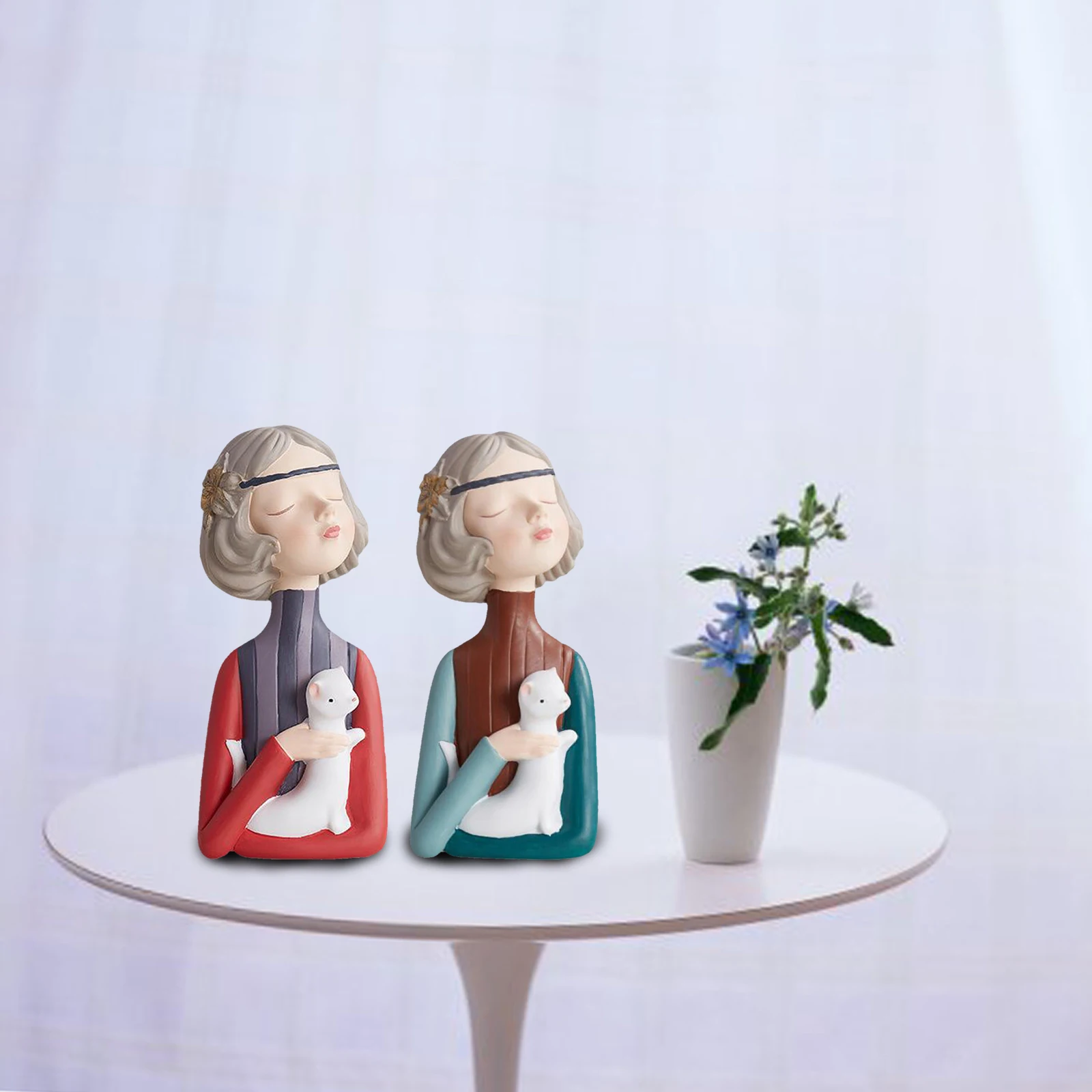 

2PCS Resin Girl Statue Fashion Lady Sculpture Home Decor Gifts