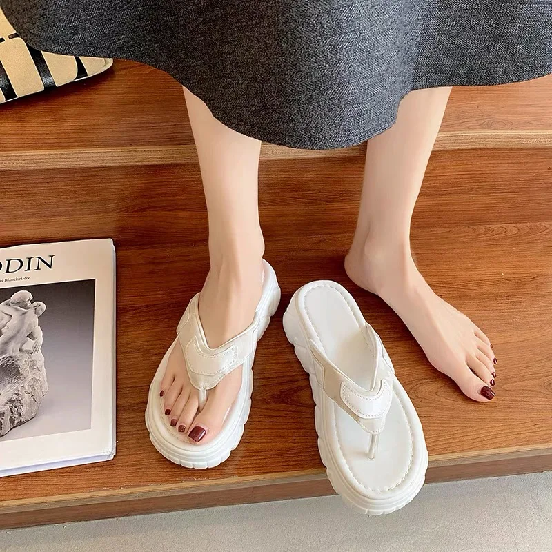 

Shoes Rubber Flip Flops Slippers Soft Platform Slides Summer Clogs Woman Pantofle Fashion Med Hawaiian Comfort Beach 2021 Luxury