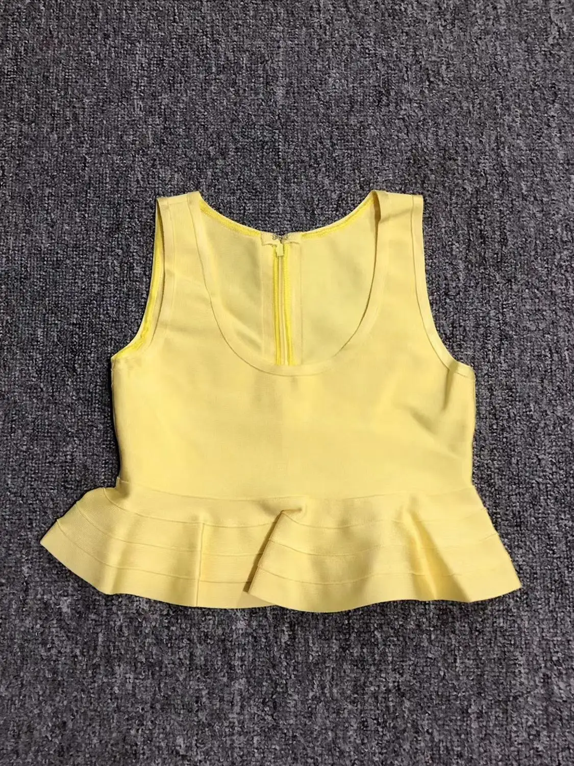 

Sale 5 Colors New Arrival Women Sexy Designer Ruffles Bandage Tops Ladies Trendy Night Club Bandage Crop Tops