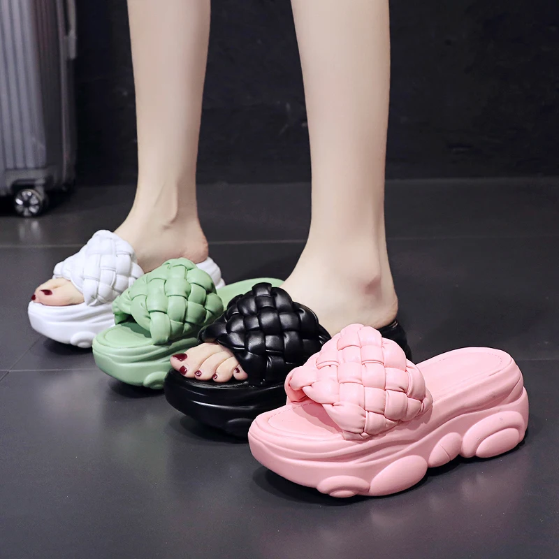 

Female Shoes House Slippers Platform Summer Clogs Woman Heeled Mules Slides Loafers Fashion 2021 Flat Beach High Luxury PU