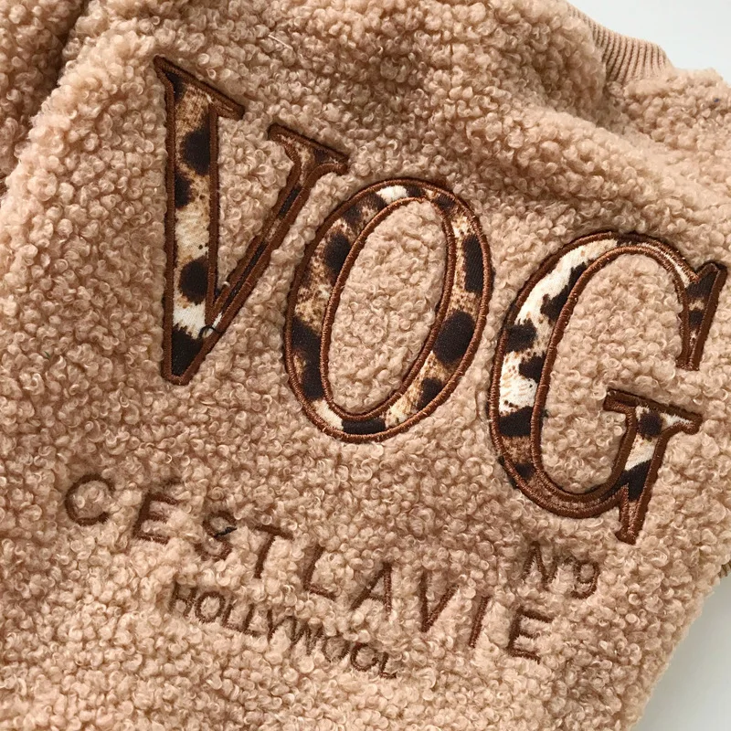 Осенне зимняя одежда для собак пальто с леопардовым принтом на две лапы флисовой подкладкой родителей и