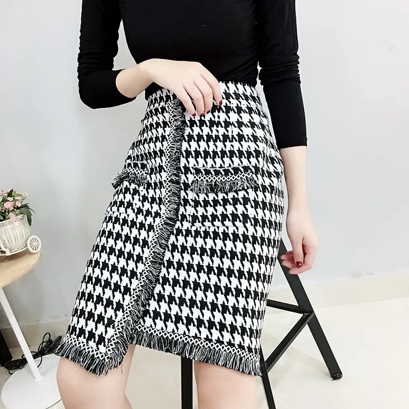 Женская клетчатая офисная юбка с кисточками на осень и зиму НОВАЯ Трикотажная