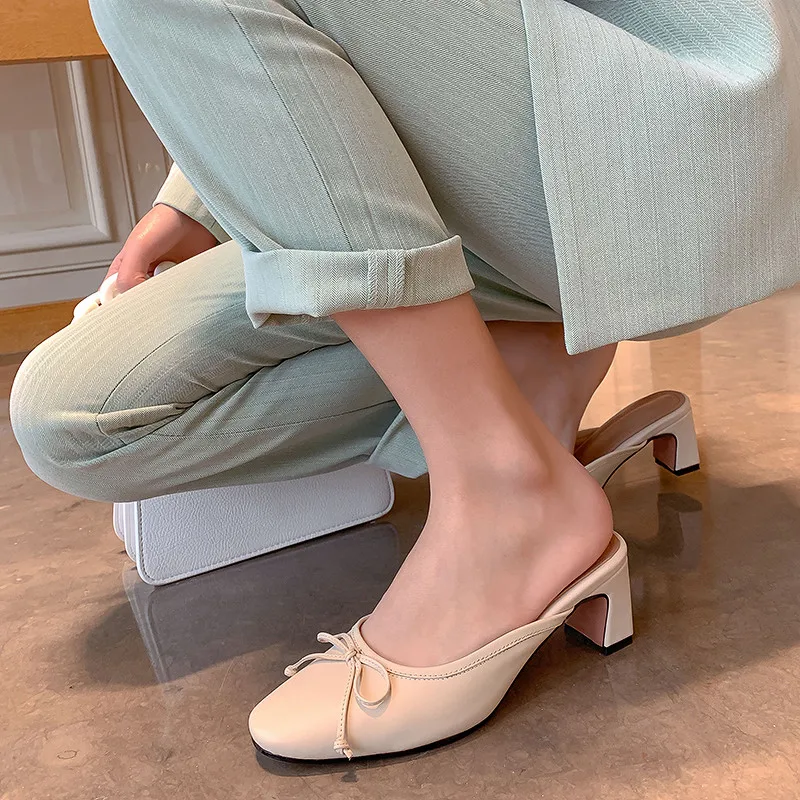 

MEMUNIA 2021 Top Quality Genuine Leather Shoes Women Slipper Bowknot Round Toe Thick High Heels Slipper Women Casual Shoes