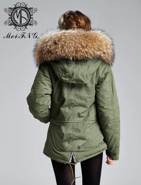 Новинка Arrvial Furs Мини тонкая парка меховая подкладка капюшон из меха енота Mrs