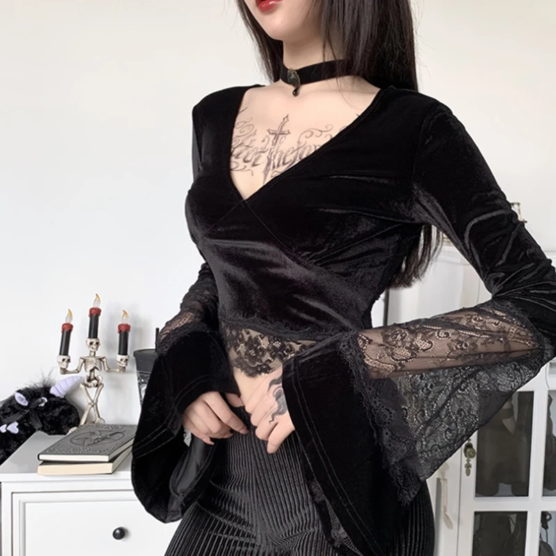 Женский укороченный топ Goth Черный Кружевной Топ с длинным рукавом и v-образным