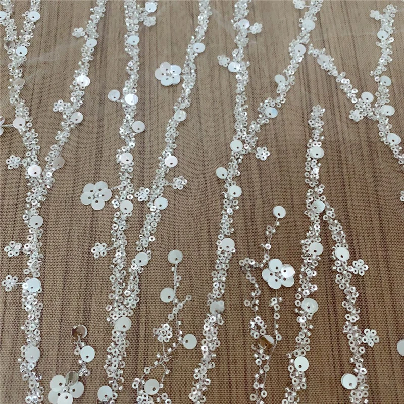 Новое серебряное нигерийское свадебное платье с красивой вышивкой бисером