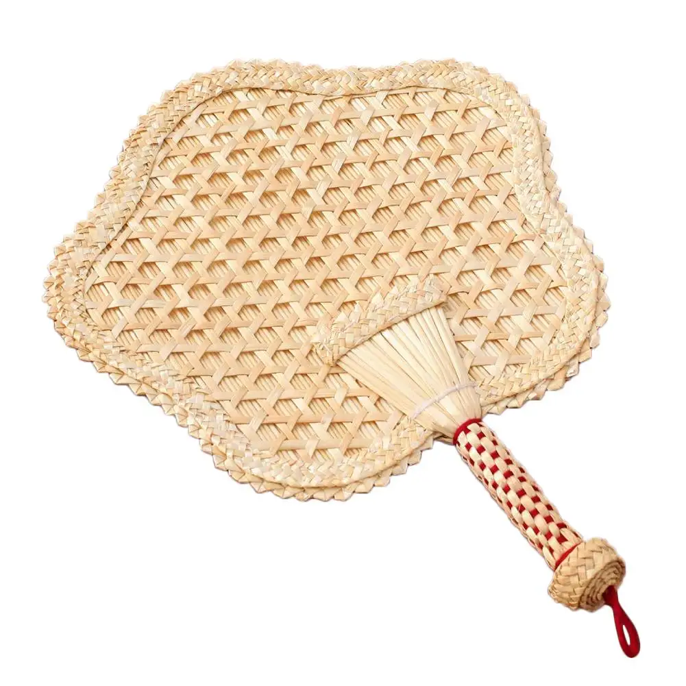 C 1 Pcs Pure Hand-Woven Wheat Straw Fan Old Man Summer Natural Hand Fan Environmentally Friendly Hand-Woven Fan Decoration Heart - Цвет: C