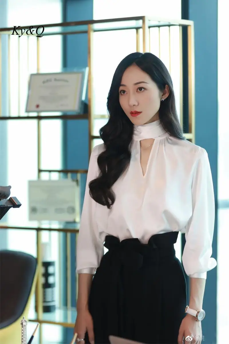 

Элегантная белая рубашка, Женская милая Свободная блузка с длинным рукавом и бантом из ленты, роскошные женские топы с V-образным вырезом дл...