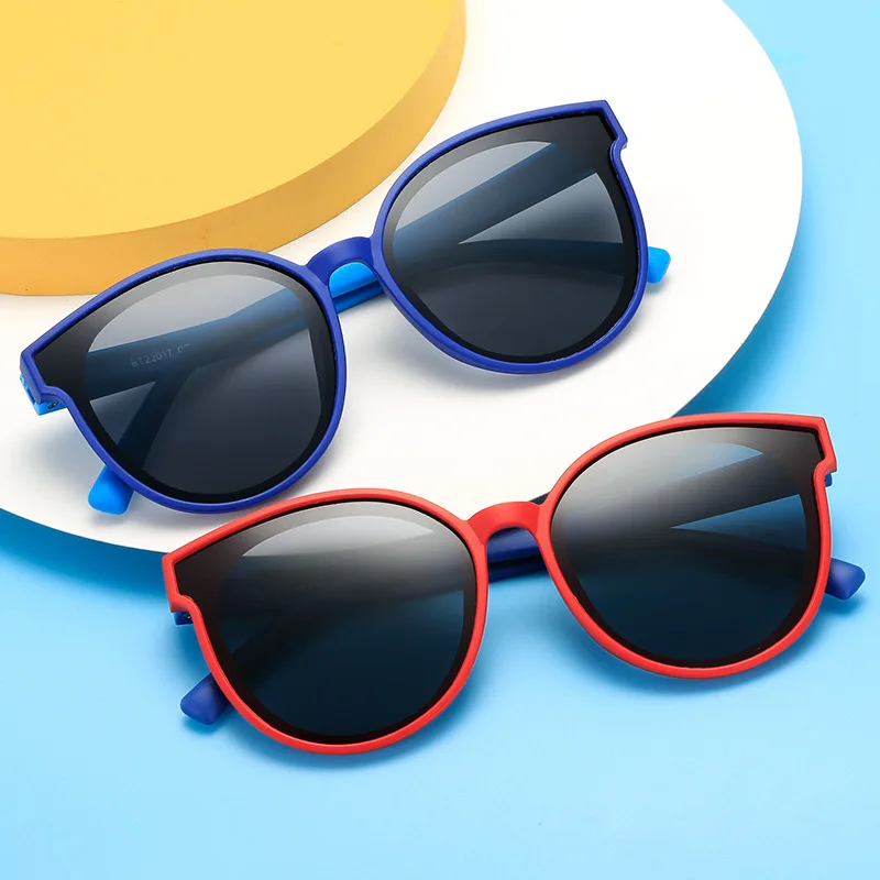 

Newly Arrived Kids Silicone Frame Rectangular Sunglasses 2021 Outdoor Party Amusement Park Polarized Glasses 22017