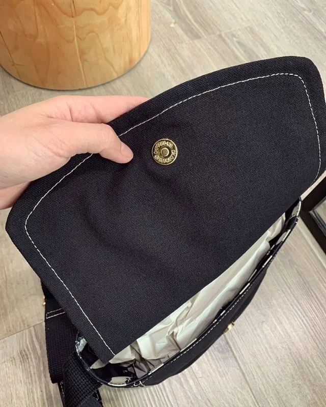

2022 Fashion Canvas Black Bag Shoulder Handbag Women Messenger Bag