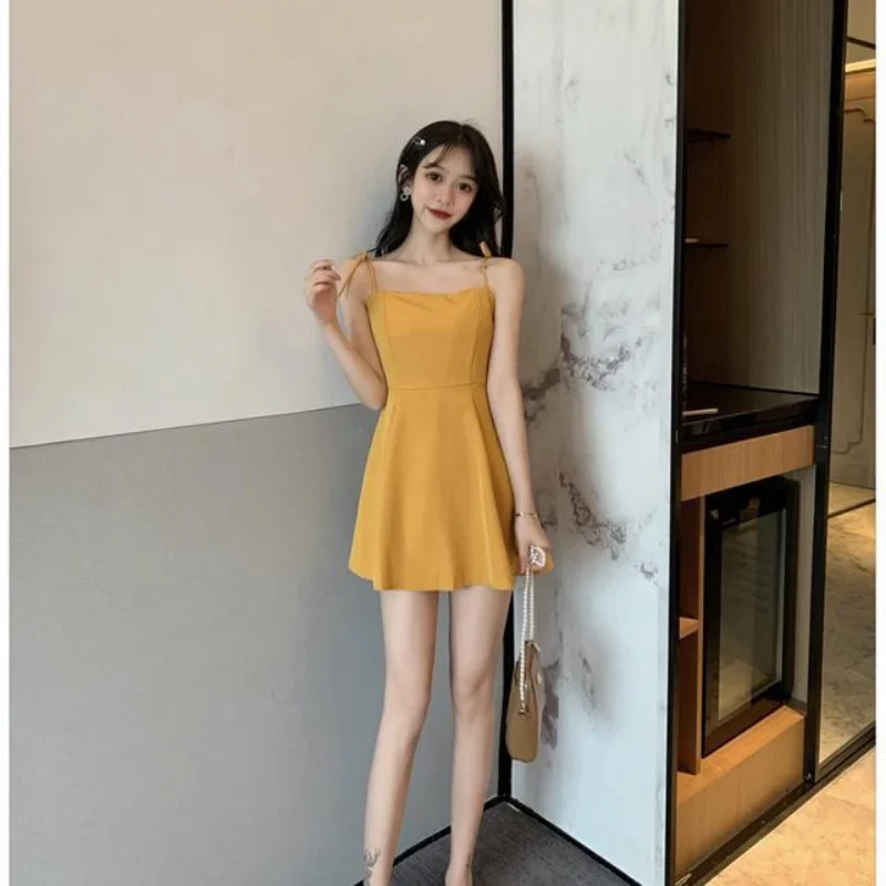 

Black sling seaside dress female summer 2021 new Korean version of the wild street sling skirt waist slim Mini short skirt women