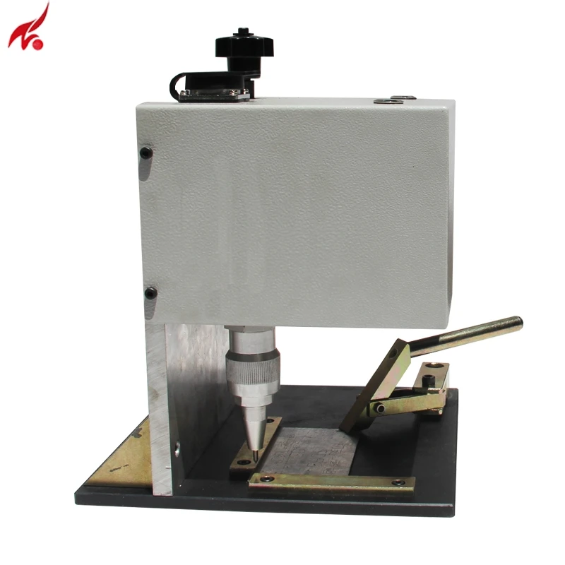 Настольная мини машина для штамповки металлических бирок гравировальная из