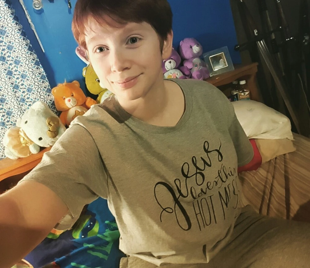 

Jesus Loves This Hot Mess Christian T-Shirt Women Cute Fashion Tumblr Tops Summer Casual camiseta tumblr beautiful tees- K275