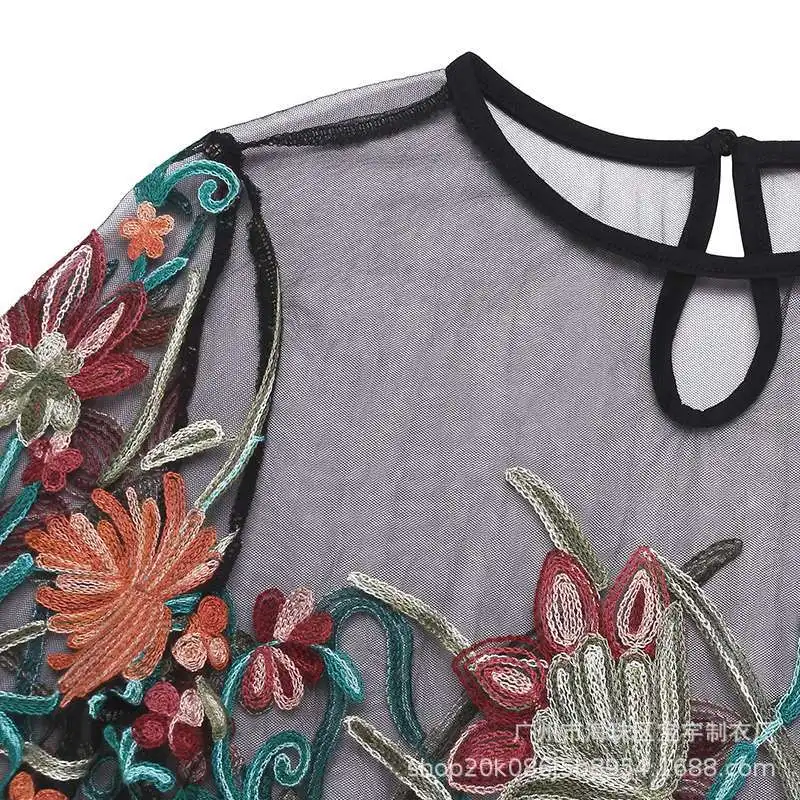 

5XL Plus Size 2020 Summer New Women Fashion Short Sleeve O-neck Lace Hollow Out Floral Embroidery Sexy Blouse Shirts Casual Tops