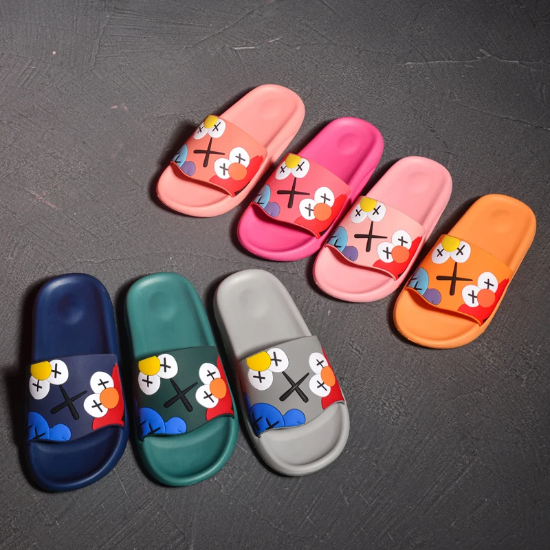 

2021 New Arrive Women Summer Slippers Slide Sandals Beach Shoes Shower Slippers Soft Sole Women Men Ladies Bathroom Sandals Big