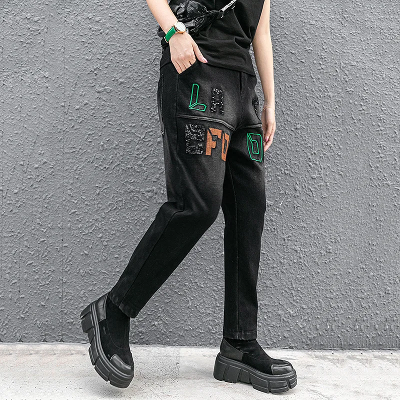 

Max LuLu Winter Korean Fashion Designer Trousers Ladeis Casual Oversized Jeans Women Printed Punk Harem Pants Vintage Streetwear